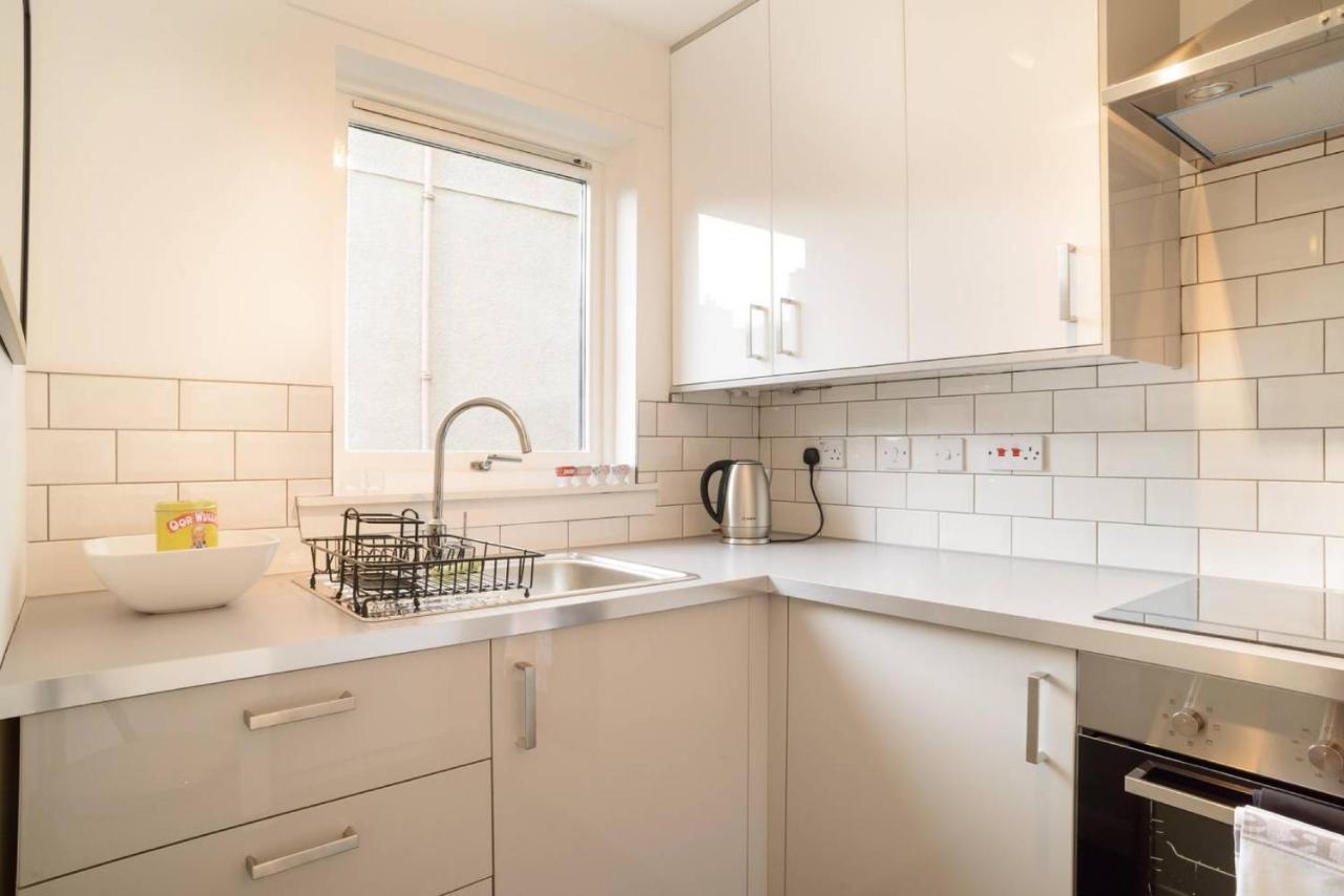 Altido Lovely Apartment For 4 With Free Parking Edinburgh Exterior foto